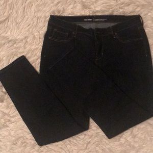 Brand New, Never Worn Old Navy Rockstar Jeans